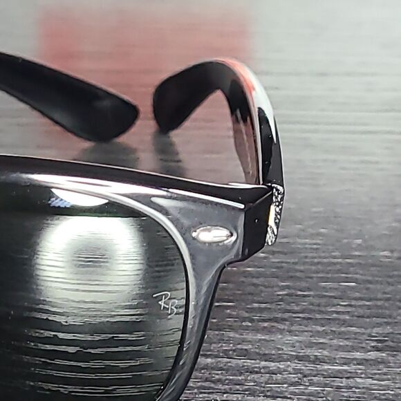 RAY BAN RB2132 901L 55[]18 145 3N GLOSSY BLACK G15 WAYFARERS SUNGLASSES OPEN BOX - Picture 7 of 9